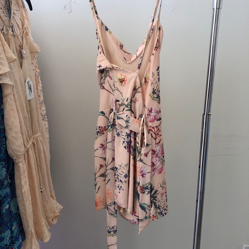 FLORAL ROMPER - Picture 3 of 3